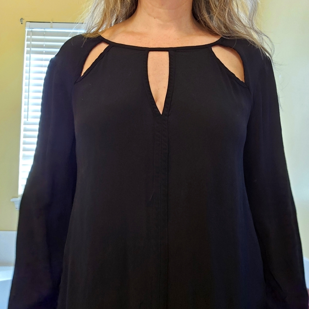 Black Cutout Long Sleeve Dress
